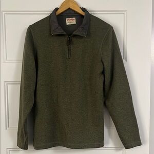 Wrangler Men's Green Sweater
